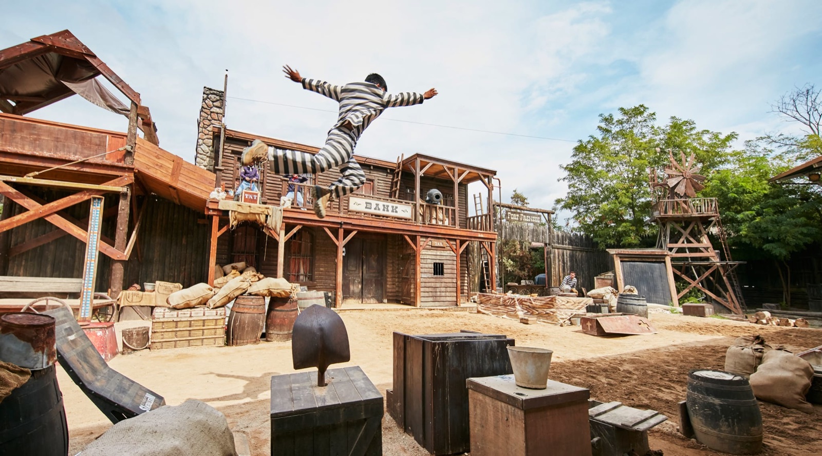 Le spectacle de cascades de la zone Far West de PortAventura Park